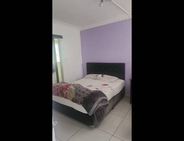 4 BEDROOM SIMPLEX FOR SALE IN HALFWAY GARDENS